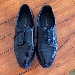 Black Patent Leather Oxfords size 7